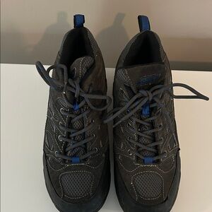 Coleman Gray Athletic Lace-Up Shoes with Blue Accents